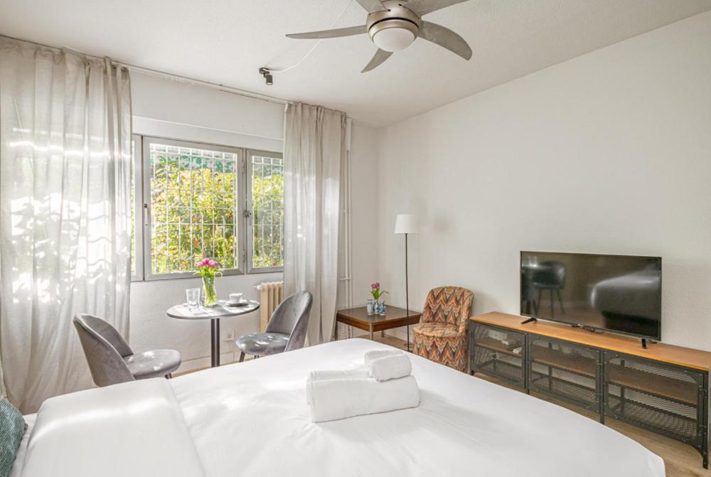 Madrid Rio Rooms Kültér fotó